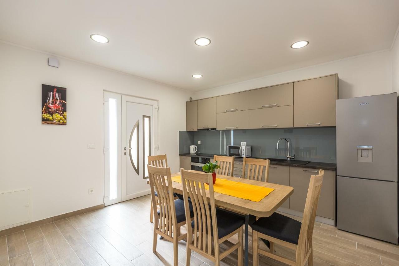Acoustic Apartment Makarska Ngoại thất bức ảnh