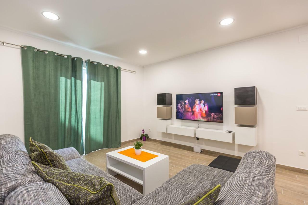 Acoustic Apartment Makarska Ngoại thất bức ảnh